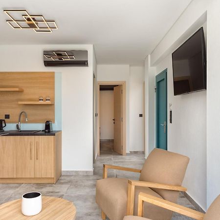 לימנריה Villa Gonates מראה חיצוני תמונה
