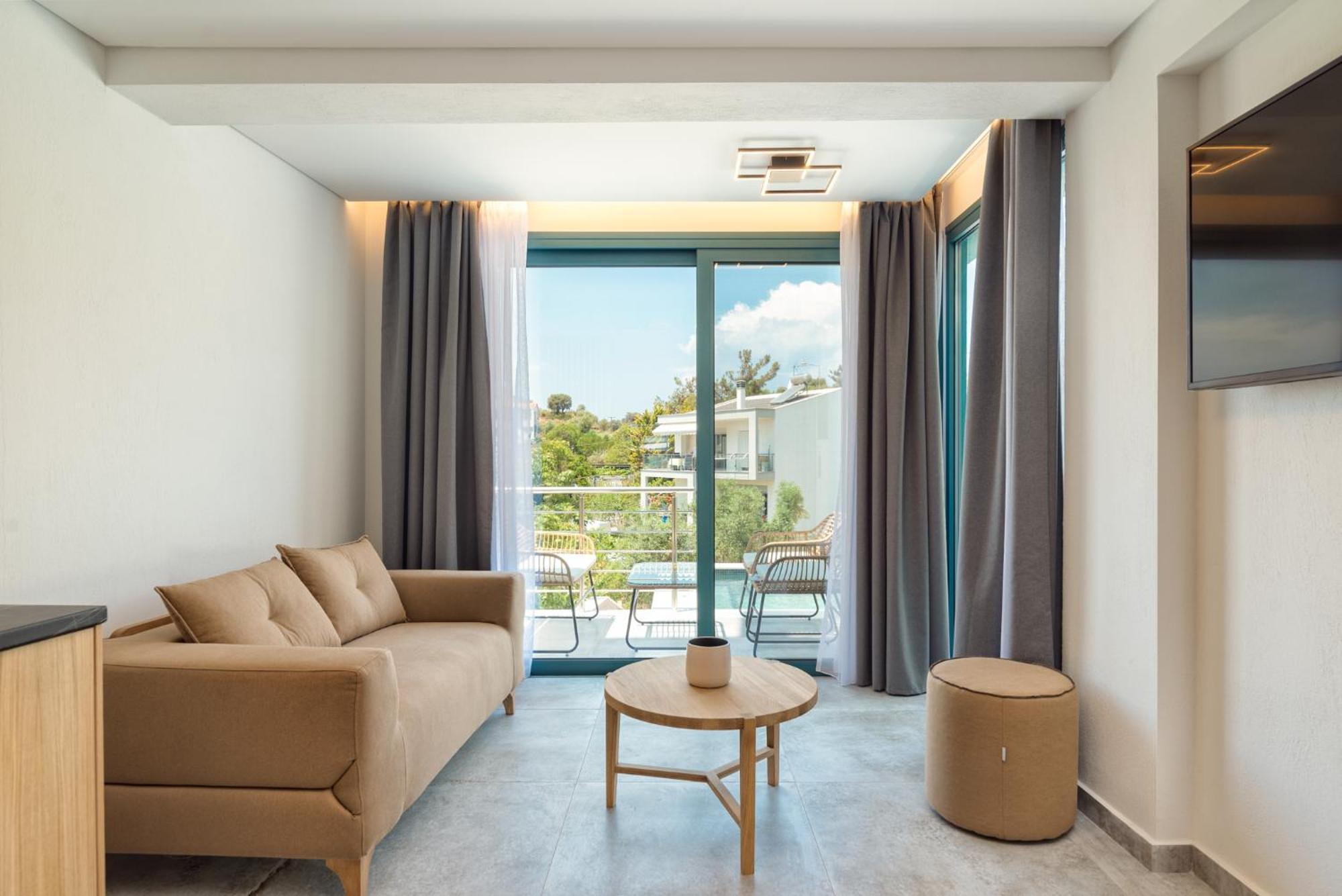 לימנריה Villa Gonates מראה חיצוני תמונה