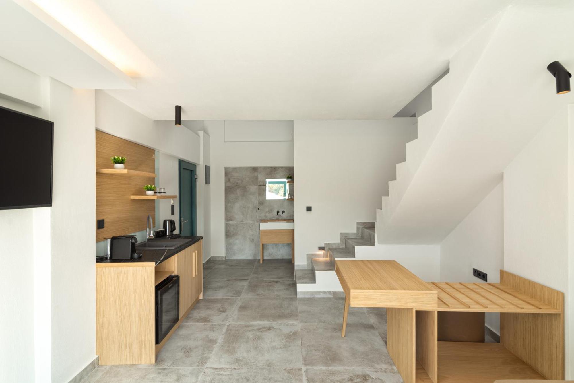 לימנריה Villa Gonates מראה חיצוני תמונה